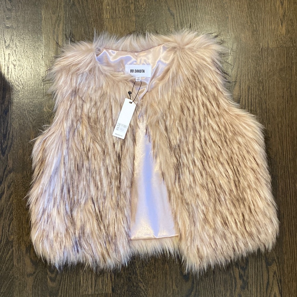 Fluffy vest